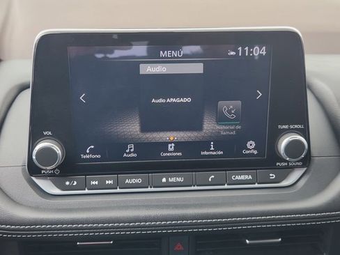 Used 2023 Nissan Rogue SV FWD image 12