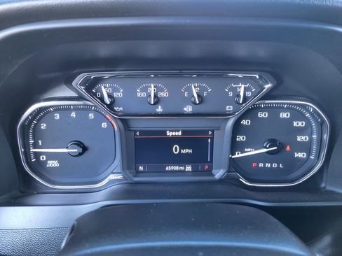 Used 2022 GMC Sierra 2500 SLE w/ Remote Start Package image 12