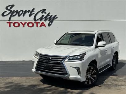 Used 2020 Lexus LX 570 4WD w/ 3rd Row & Luxury Pkg
