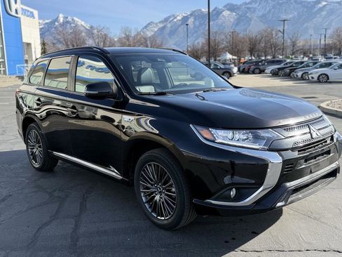 Used 2022 Mitsubishi Outlander LE image 5