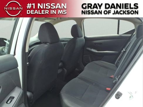 Used 2024 Nissan Sentra S FWD image 27