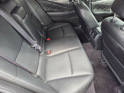 Used 2016 INFINITI Q50 Premium w/ 2.0T Premium Plus Package RWD image 13