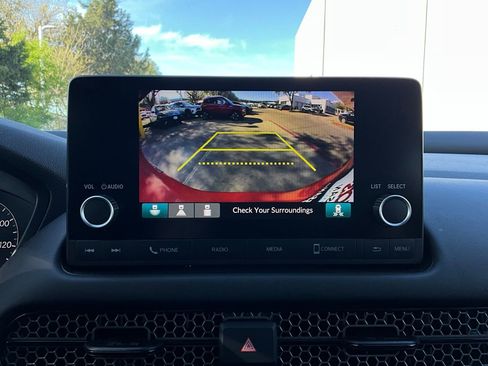 Used 2025 Honda HR-V Sport image 27