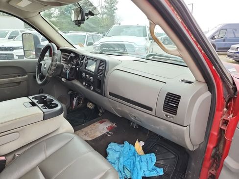 Used 2010 Chevrolet Silverado 3500 W/T image 17