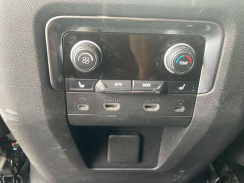 Used 2021 Chevrolet Tahoe High Country AWD/4WD image 7
