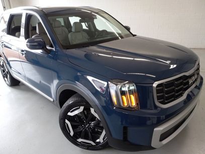 Certified 2025 Kia Telluride S