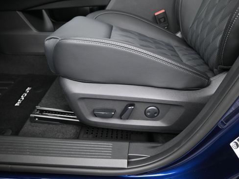 New 2026 Nissan Rogue Platinum w/ Platinum Premium Package image 11