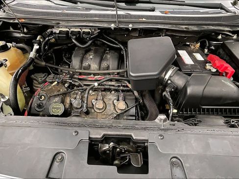 Used 2014 Ford Edge SE w/ Equipment Group 101A image 30