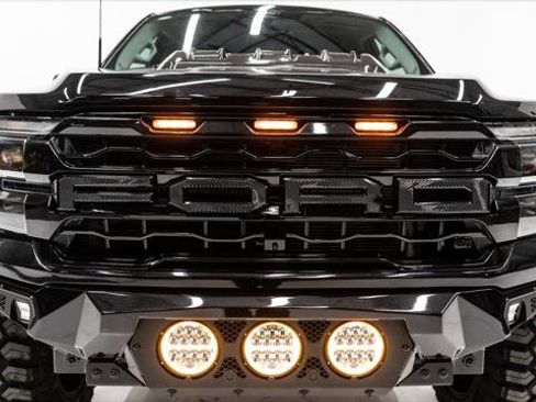 Used 2025 Ford F150 Lariat w/ Equipment Group 501A Mid image 11