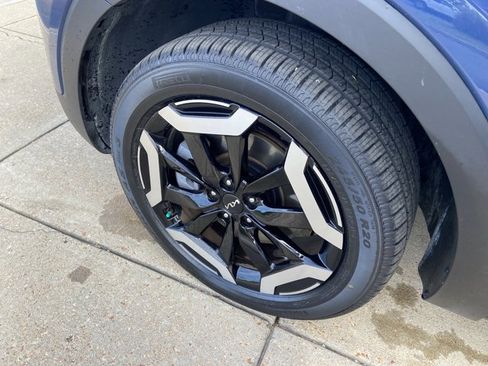 Used 2025 Kia Telluride S image 25