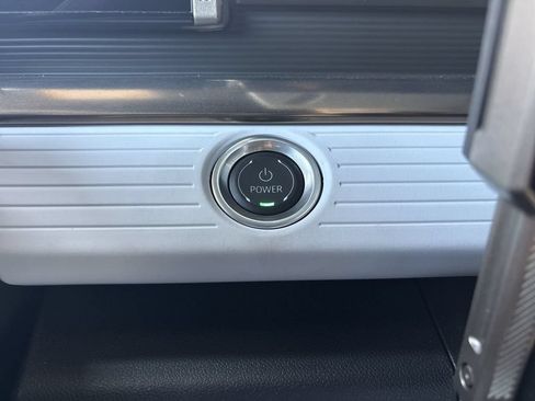 Certified 2025 GMC Hummer EV 3X AWD/4WD image 17