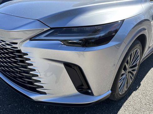 New 2026 Lexus RX 450h AWD image 9