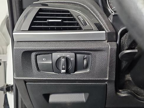 Used 2017 BMW 230i Convertible RWD image 23