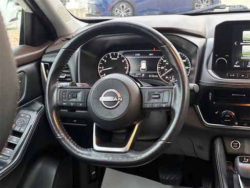 Used 2022 Nissan Rogue SL w/ SL Premium Package image 27