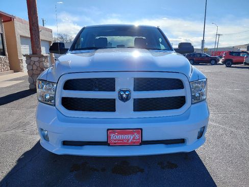 Used 2018 RAM 1500 Express image 3