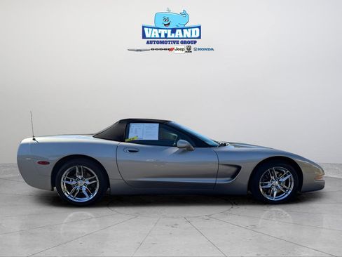 Used 1999 Chevrolet Corvette Convertible w/ Performance Handling Pkg image 6