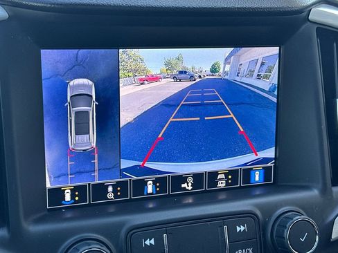 Used 2022 GMC Terrain SLT w/ Infotainment Package II AWD/4WD image 20