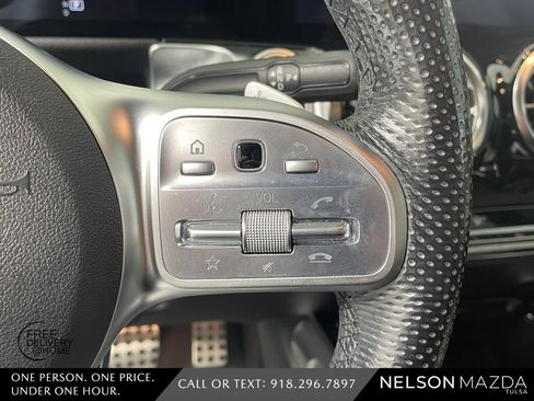 Used 2021 Mercedes-Benz GLB 250 image 24