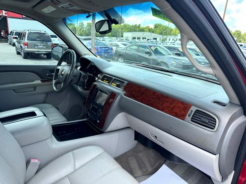 Used 2013 Chevrolet Tahoe LT w/ Luxury Package image 10