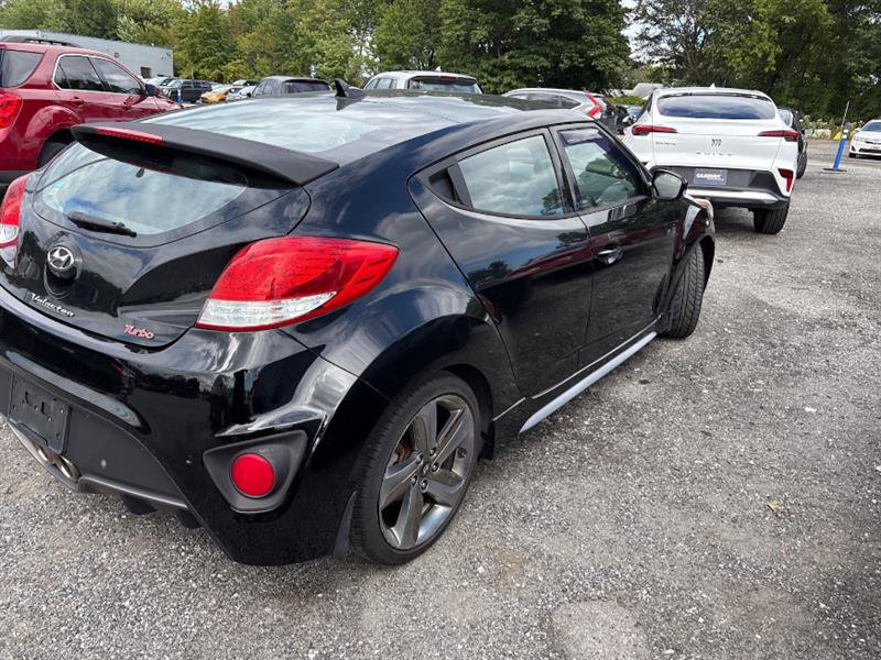 Used 2014 Hyundai Veloster Turbo w/ Turbo Technology Package 04 FWD image 8