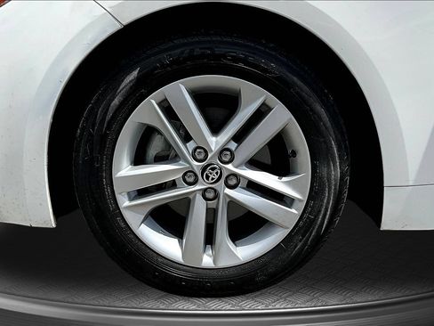 Used 2022 Toyota Corolla SE FWD image 35