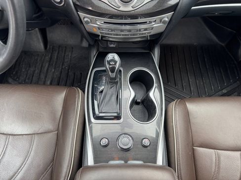 Used 2020 INFINITI QX60 Luxe w/ Essential Package image 9