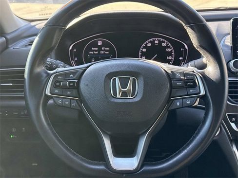 Used 2020 Honda Accord Touring image 13