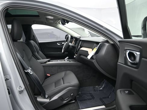 New 2026 Volvo XC60 T8 Plus w/ Protection Package Premier AWD/4WD image 27