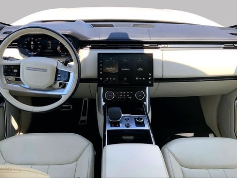 Certified 2023 Land Rover Range Rover Long Wheelbase Autobiography AWD/4WD image 15