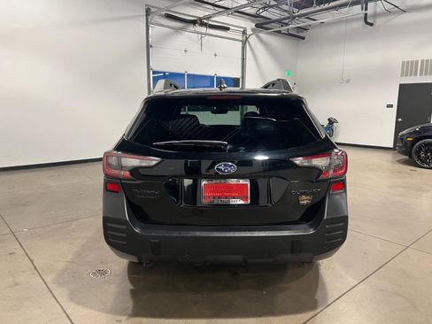Used 2022 Subaru Outback Wilderness w/ Wilderness Package image 4