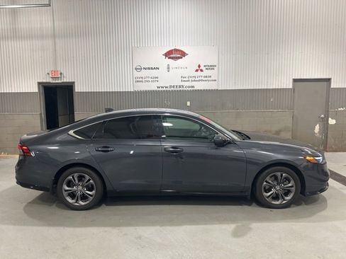 Used 2024 Honda Accord EX-L image 2