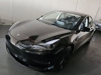Used 2023 Tesla Model 3 Standard Range video 1