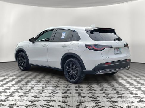 Certified 2026 Honda HR-V Sport image 4