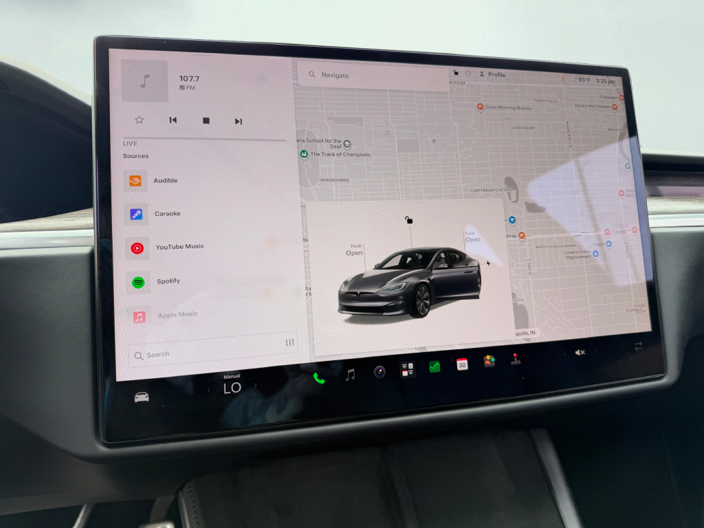 Used 2022 Tesla Model S AWD/4WD image 26