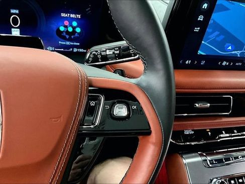 Used 2025 Lincoln Aviator Reserve w/ Illumination Package image 28