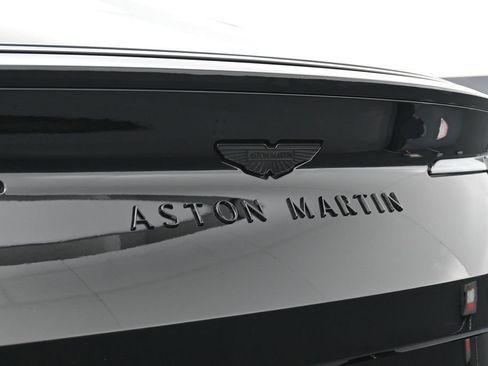 Used 2025 Aston Martin DB12 Coupe RWD image 14