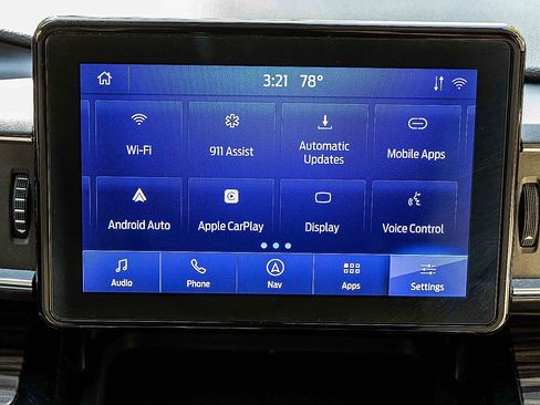 Used 2023 Ford Explorer Limited image 12