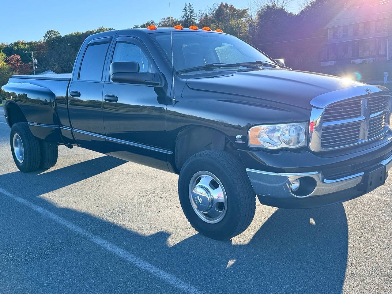 Used 2004 Dodge Ram 3500 Truck SLT w/ Trailer Tow Group AWD/4WD image 1