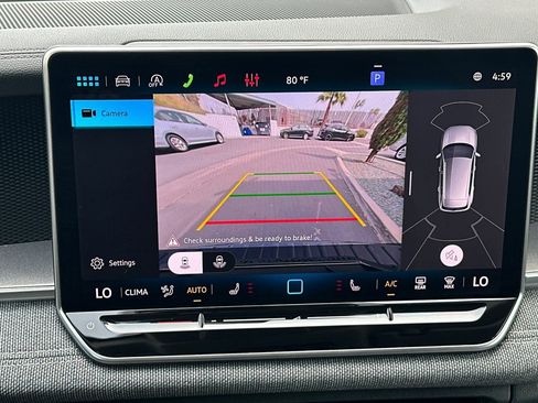 New 2026 Volkswagen Tiguan S FWD image 17