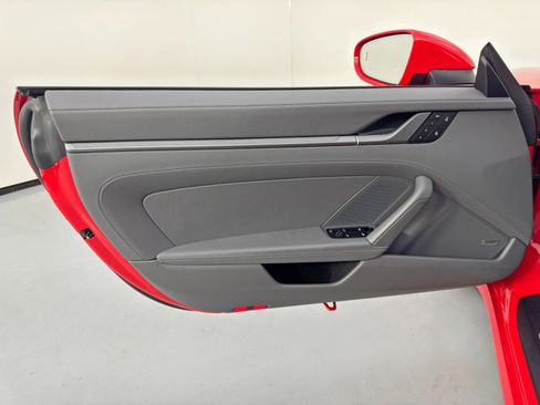 Used 2024 Porsche 911 Carrera S w/ Sport Package image 42