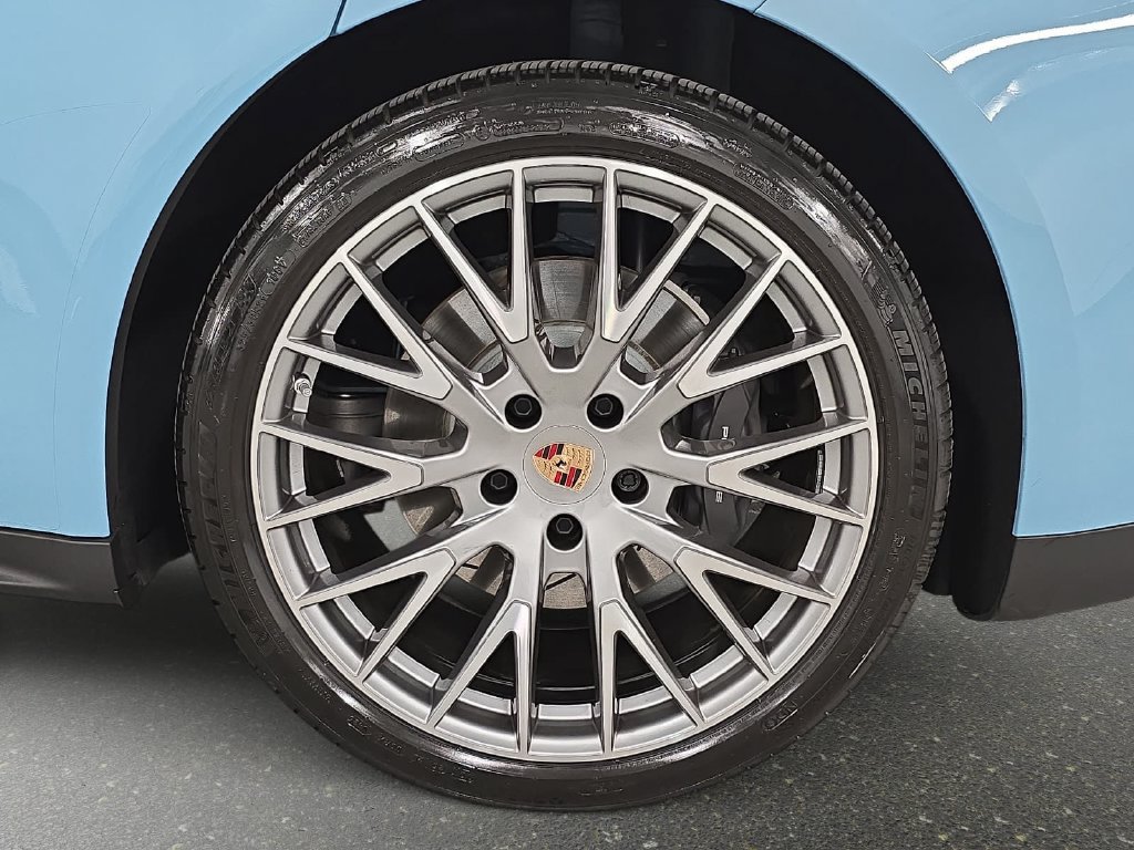 Certified 2026 Porsche Panamera 4 E-Hybrid AWD/4WD image 29