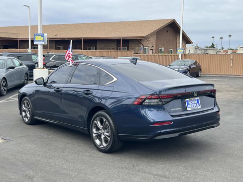 Used 2024 Honda Accord EX image 3