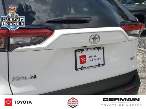 Used 2025 Toyota RAV4 XLE w/ Convenience Package FWD image 17