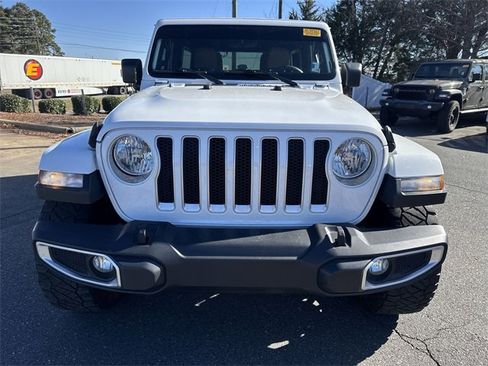 Used 2018 Jeep Wrangler Unlimited Sahara w/ Dual Top Group image 16