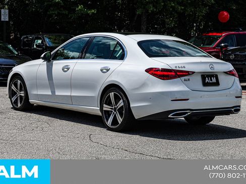 Used 2025 Mercedes-Benz C 300 Sedan image 8