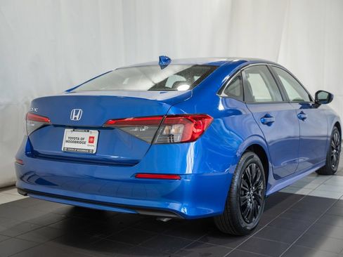 Used 2023 Honda Civic LX image 4