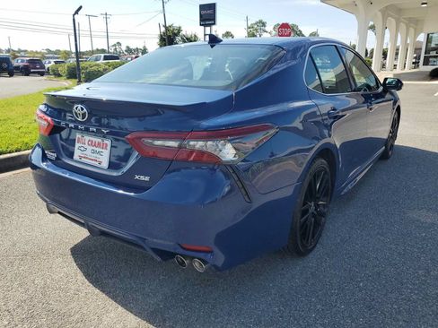 Used 2024 Toyota Camry XSE FWD image 8