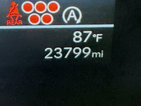 Used 2025 Hyundai Santa Fe SEL FWD image 34