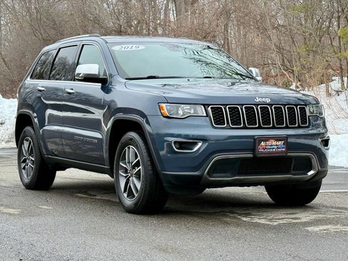 Used 2019 Jeep Grand Cherokee Limited image 5
