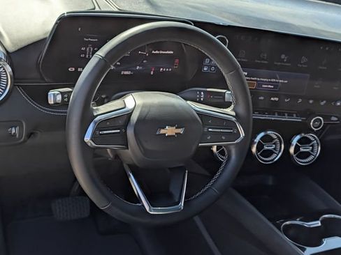 Used 2024 Chevrolet Blazer EV LT AWD/4WD image 18